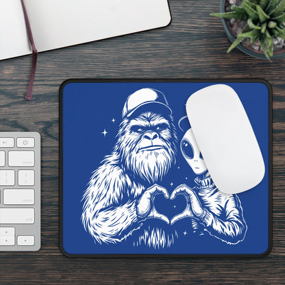 Alien & Bigfoot Unity 9x7 Neoprene Desk Mat – Cryptid Love Mouse Pad