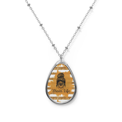 Mom Life Teardrop Necklace – Stylish Tribute Pendant with Silver Chain