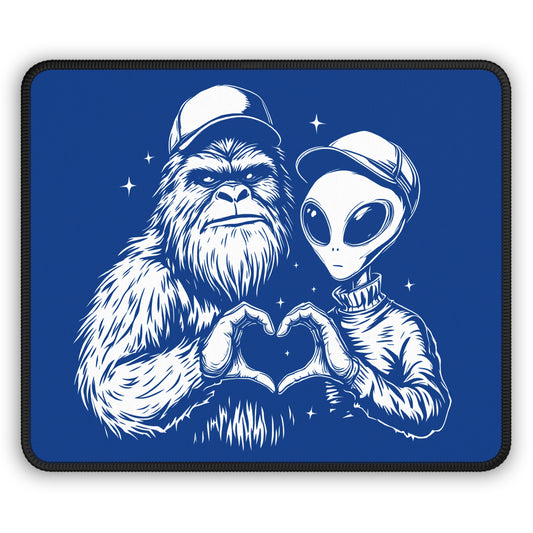 Alien & Bigfoot Unity 9x7 Neoprene Desk Mat – Cryptid Love Mouse Pad